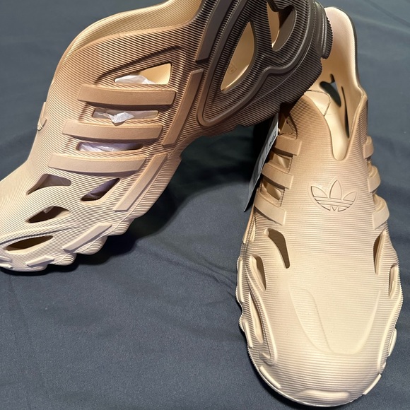 Adidas Adifom Supernova slid ons- Men’s size 10 - Picture 2 of 5